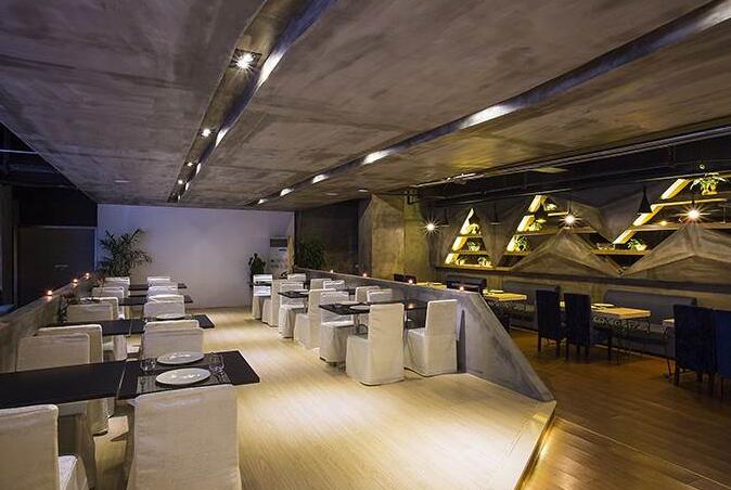 西緣西餐廳設(shè)計(jì)